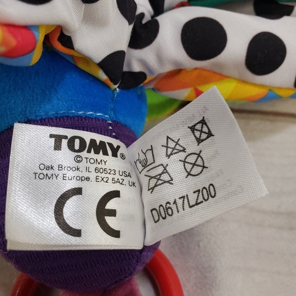 Lamaze Fifi Firefly Sensory Developmental Clip On Toy Rainbow 7 Inch - Picture 9 of 12